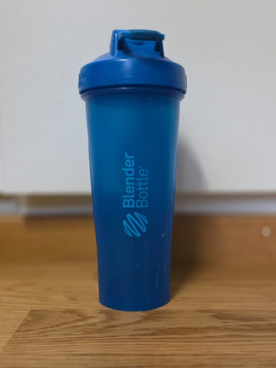 Borracce & Thermos: Blender Bottle blau – Usato da Bern venduto da KavIndustries