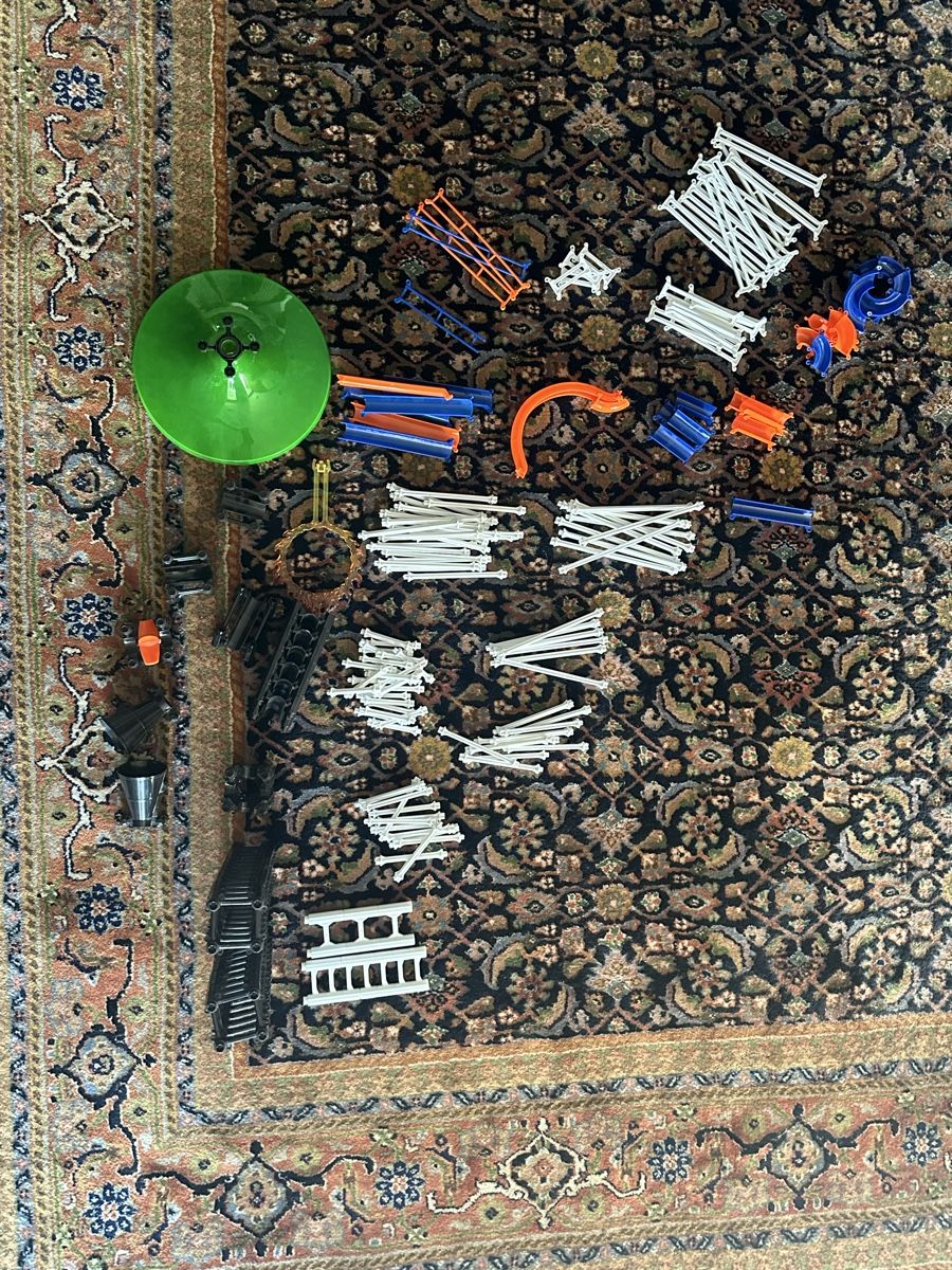 Spielzeuge: Grosse Kugelbahn / Murmelbahn mit Trichter – Gebraucht aus Sarmenstorf von wef01 1