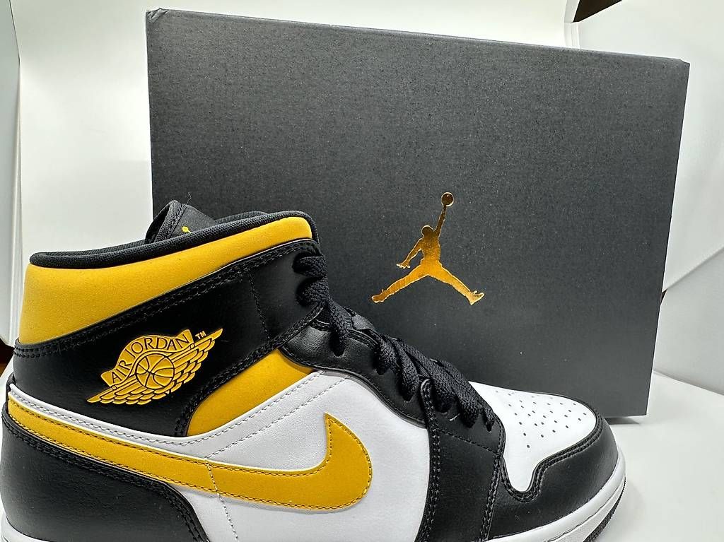 Jordan Scarpe da uomo: Jordan 1 Mid White Pollen Black (Gr. 46) – Nuovo e nell'imballaggio originale da Kreuzlingen venduto da fussball86