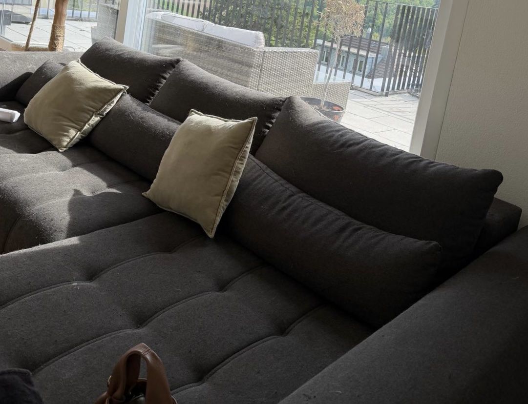 Sofas: GRATIS: elektronisches Ecksofa, anthrazit/dunkelgrau – Gebraucht aus Bern von 3L3