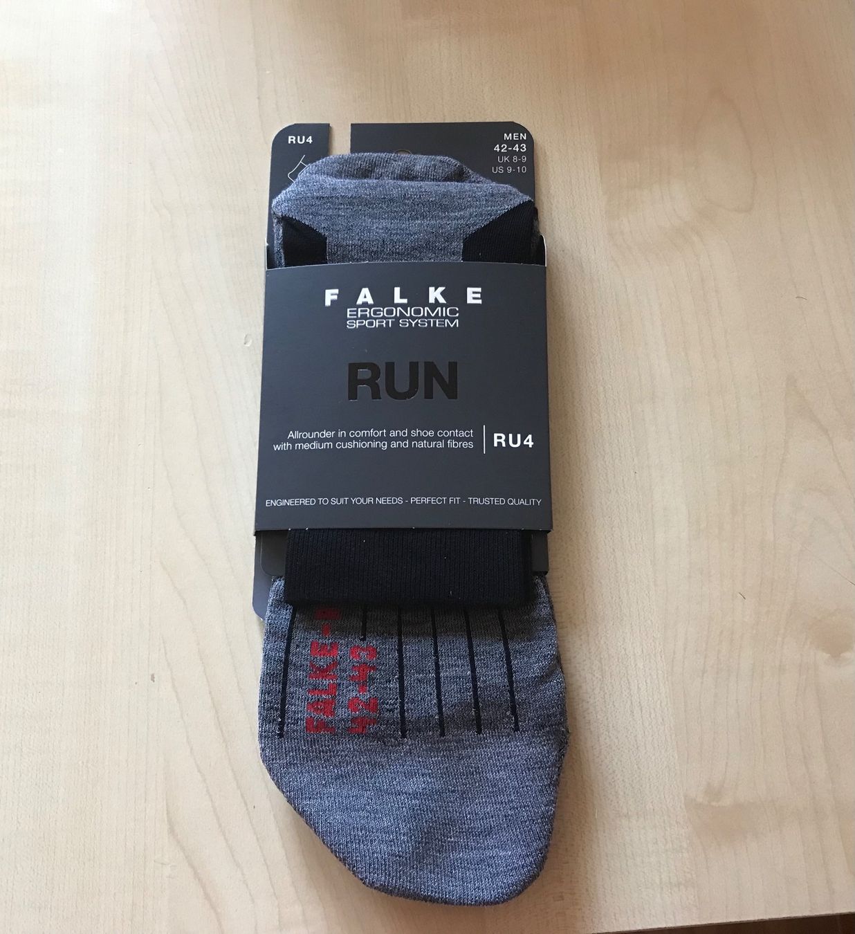Falke Calze: FALKE Socken sport system RUN – Nuovo e nell'imballaggio originale da Giubiasco venduto da perla99
