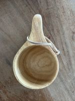 Nordische Holztasse