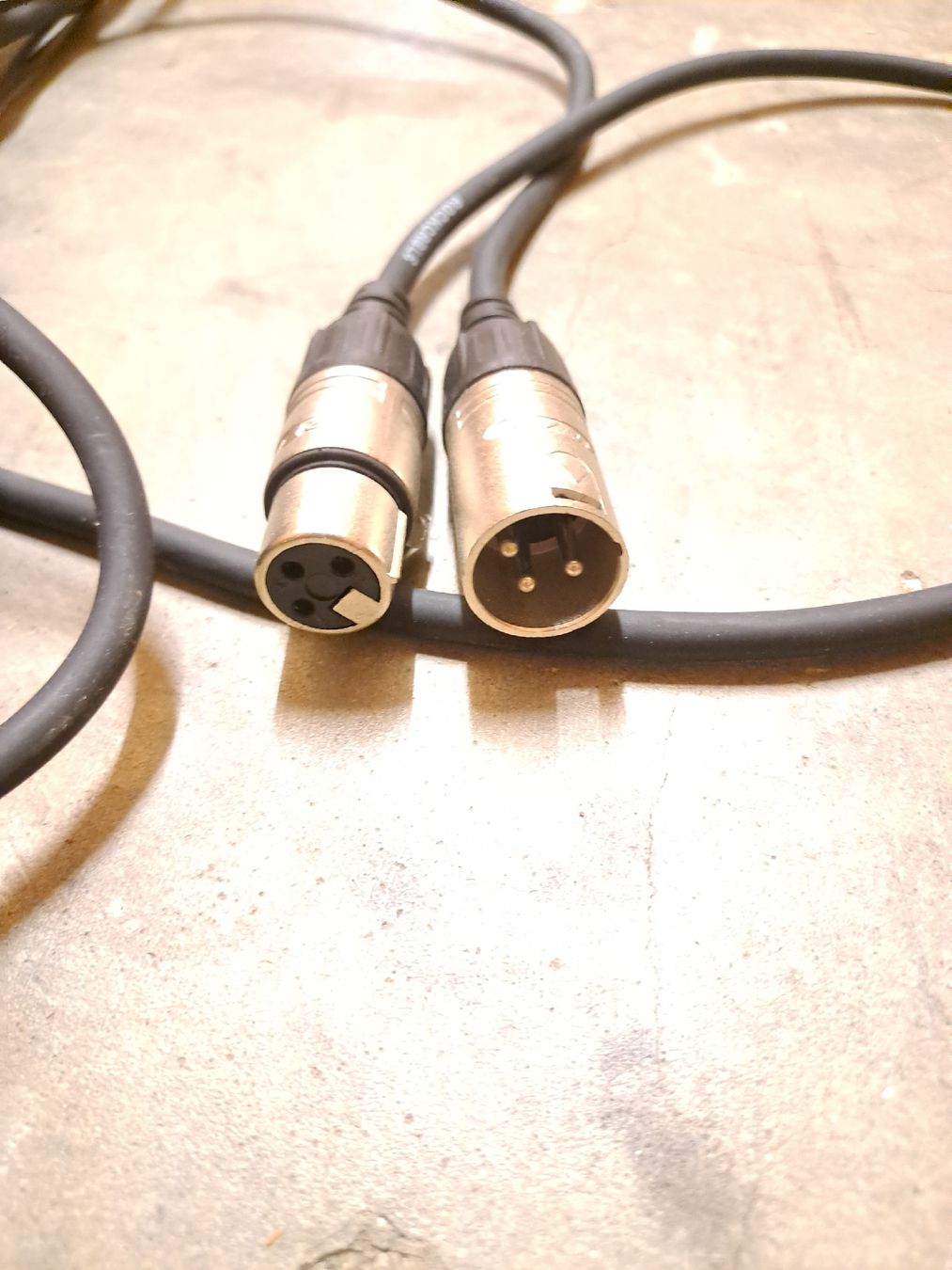 Cavi: XLR Kabel 10m lang – Usato da Basel venduto da suberi_Sach 1