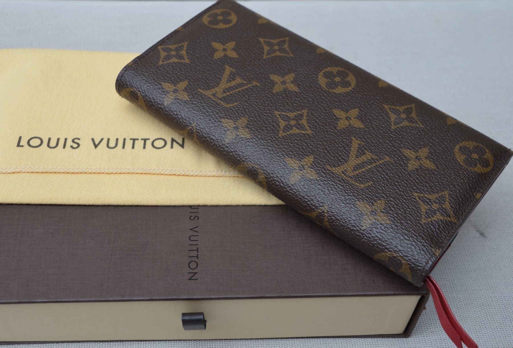 Louis Vuitton Portamonete: Louis Vuitton Emilie Portefeuille Wallet – Usato da Collonges venduto da arashee 5
