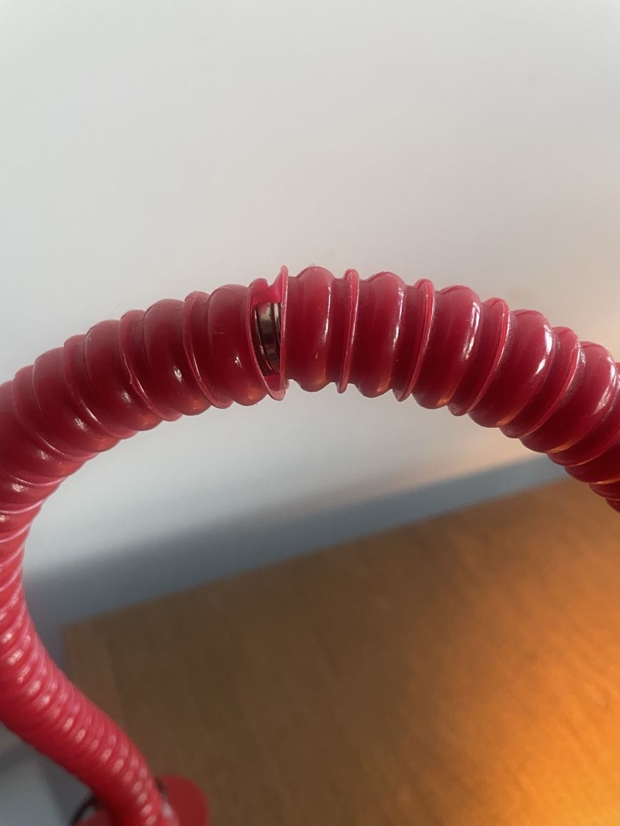 Lampade: Lampe de Bureau Vintage Rouge à Fixer – Usato da Vallamand venduto da Bricbracbroc82 4