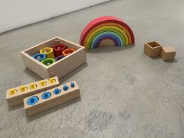 Montessori Holzspielzeug Bienen Kasten Regenbogen Steckspiel