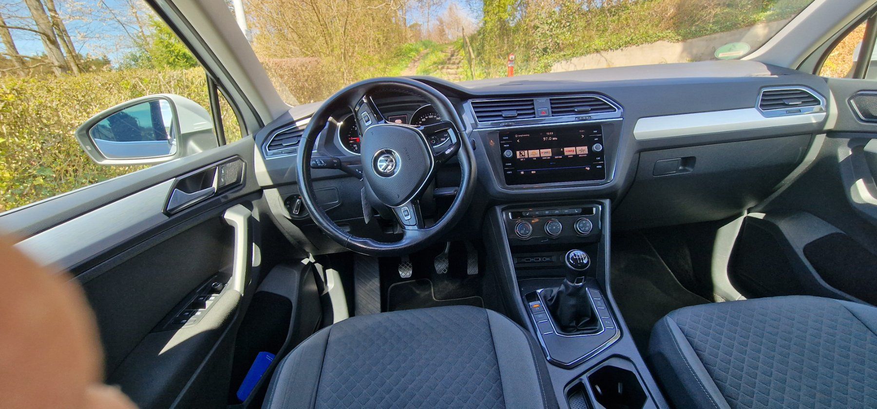 VW Autos: VW Tiguan 2.0TDI 2018 – Gebraucht aus Münchenbuchsee von Maja30 5