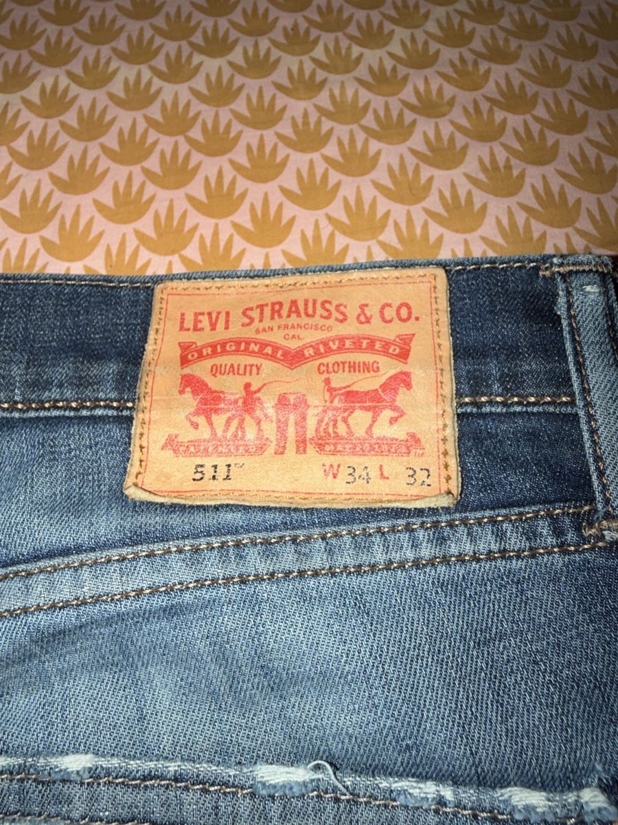 Jeans: Jean Levi´s – D'occasion à Mollens VS par tao_nh7g 1