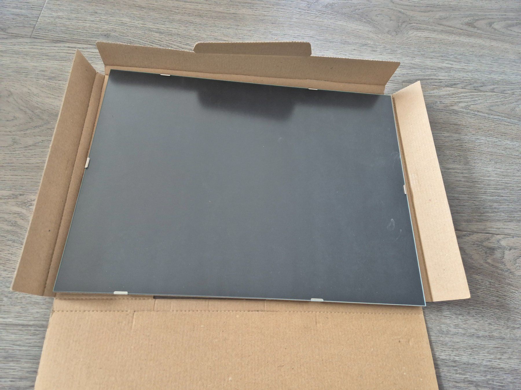 Migros Cornici: Wechselrahmen 30x40cm, reflexfreies Glas, neu – Nuovo e nell'imballaggio originale da Eglisau venduto da nicij79 1