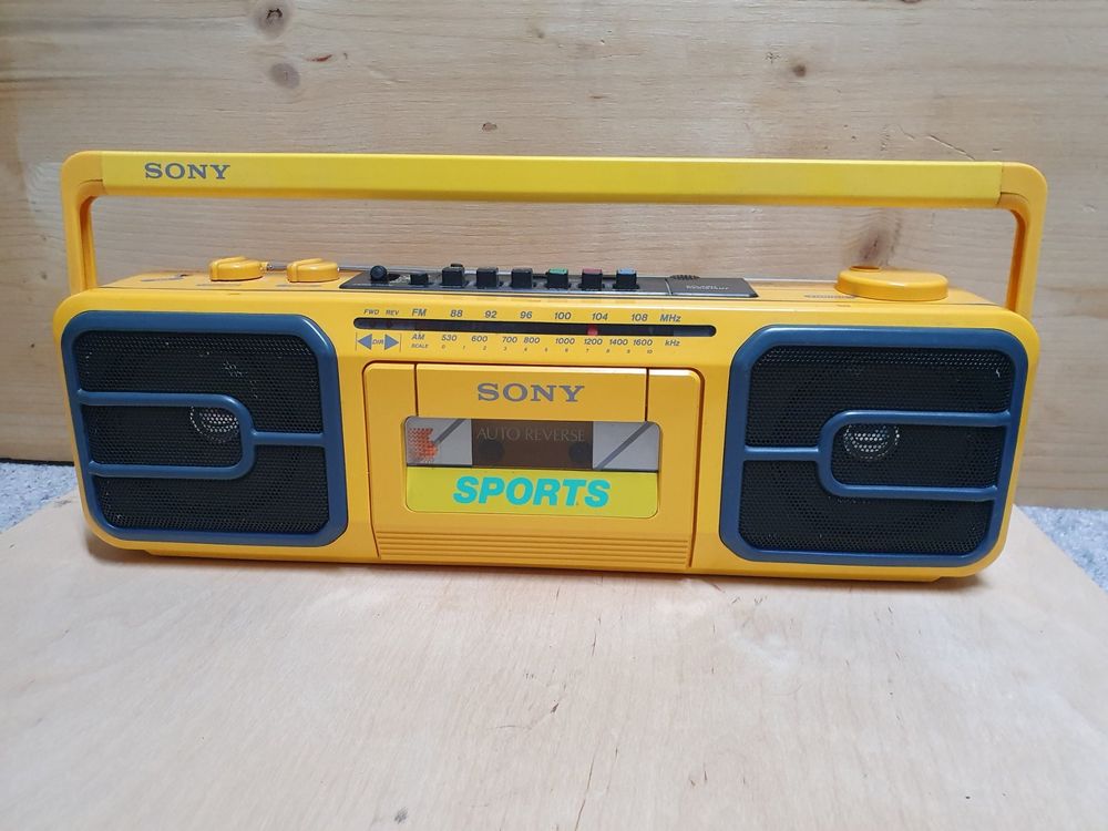 SONY SPORTS (Stereo CassetteCorder CFS950) Kaufen auf Ricardo