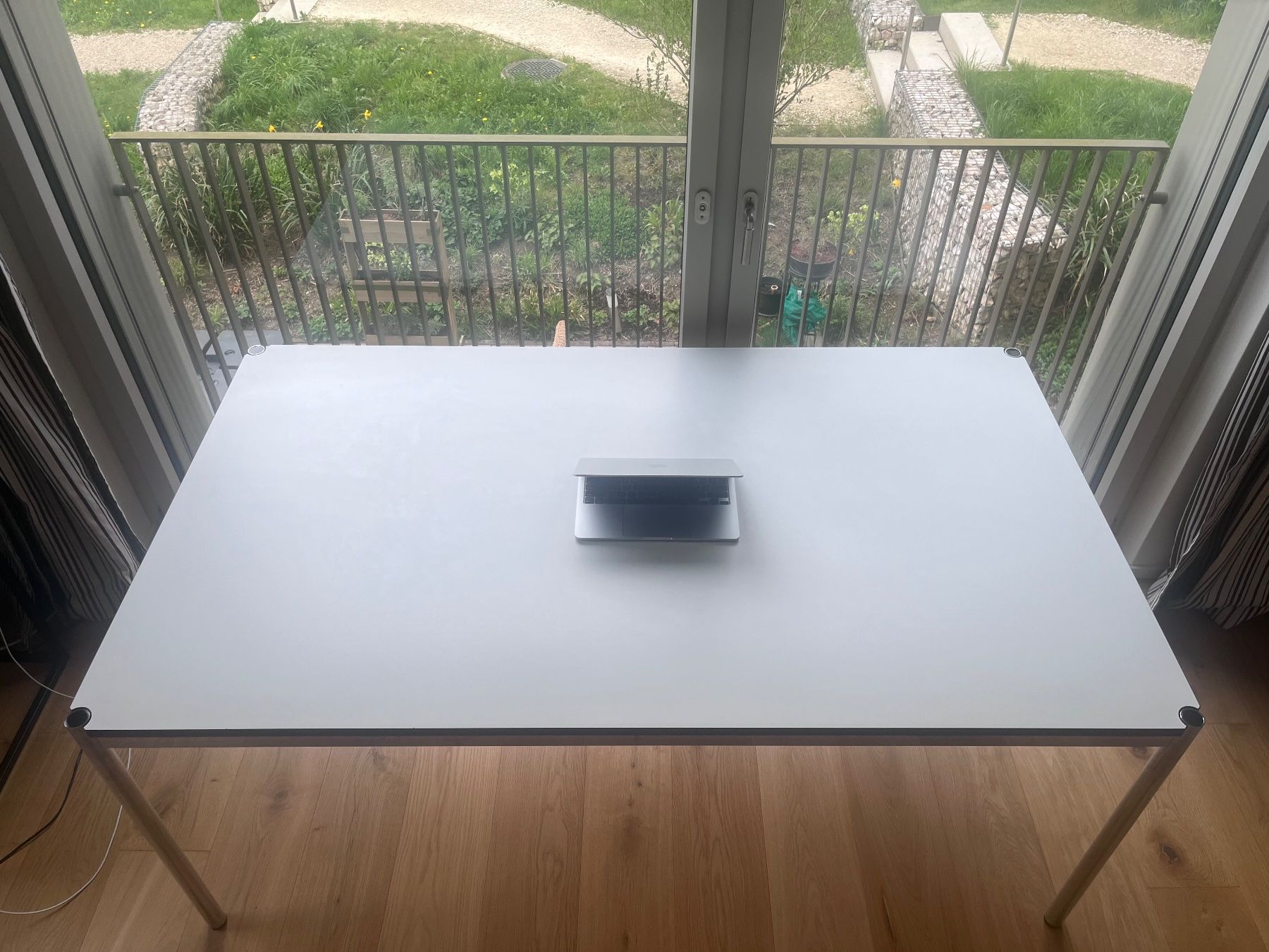 USM Tavoli: Original USM Haller Table 175 x 100 White – Usato da Zürich venduto da nil_l7fb 1