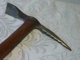 Vintage Eispickel Klettern leichte Ausführung geschmiedet