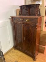 buffet 1900 en acajou, parfait pour votre maison!