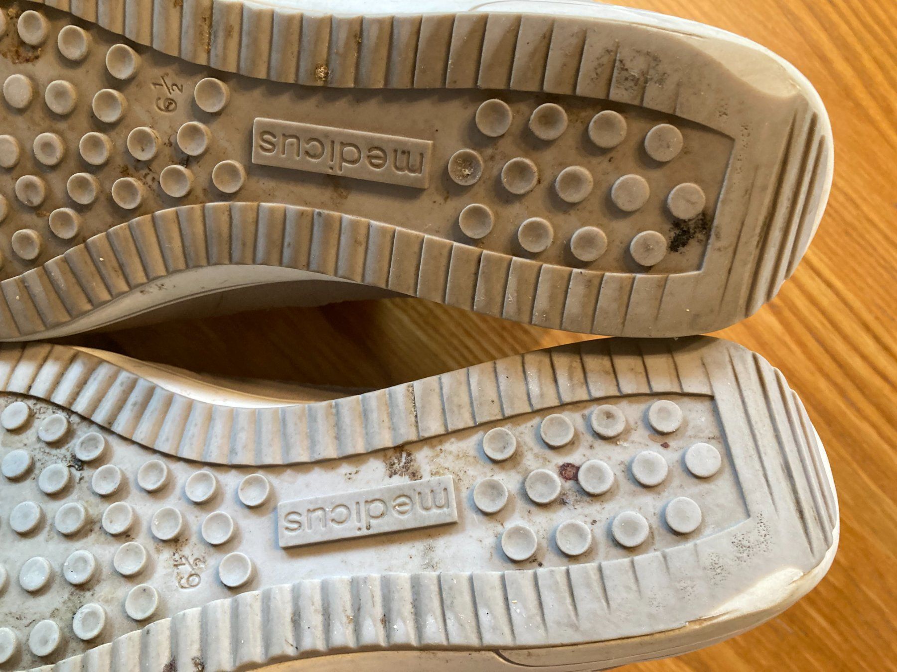 Scarpe da donna: Damenschuh – Usato da Balsthal venduto da dasesaro 2