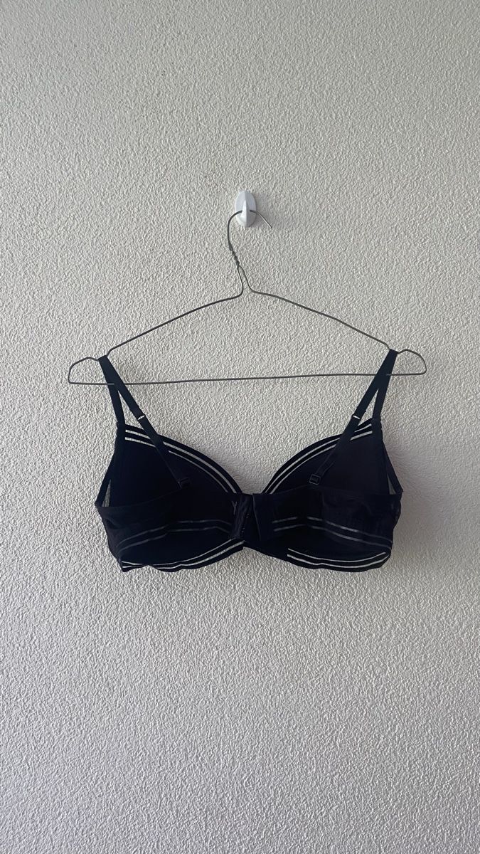 H&M Sonstige Unterwäsche: reggiseno nero – Gebraucht aus Gordola von arizi_shop 1