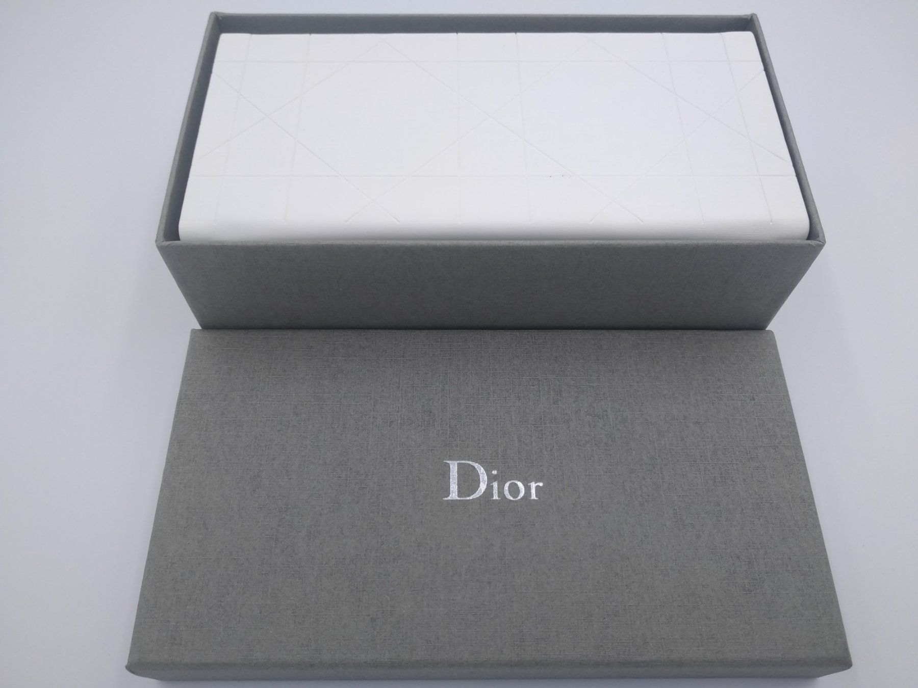 Dior Altro in  Abbigliamento & Accessori: Brillenetui Dior "NEU" N°02 – Nuovo e nell'imballaggio originale da Bäch SZ venduto da Swissy46 2