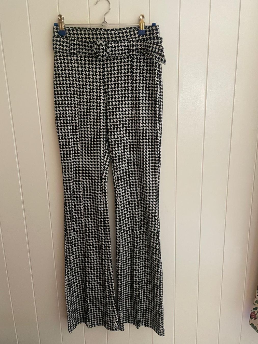Pantalons: modische Damenhose – D'occasion à Tavanasa par martinm7228