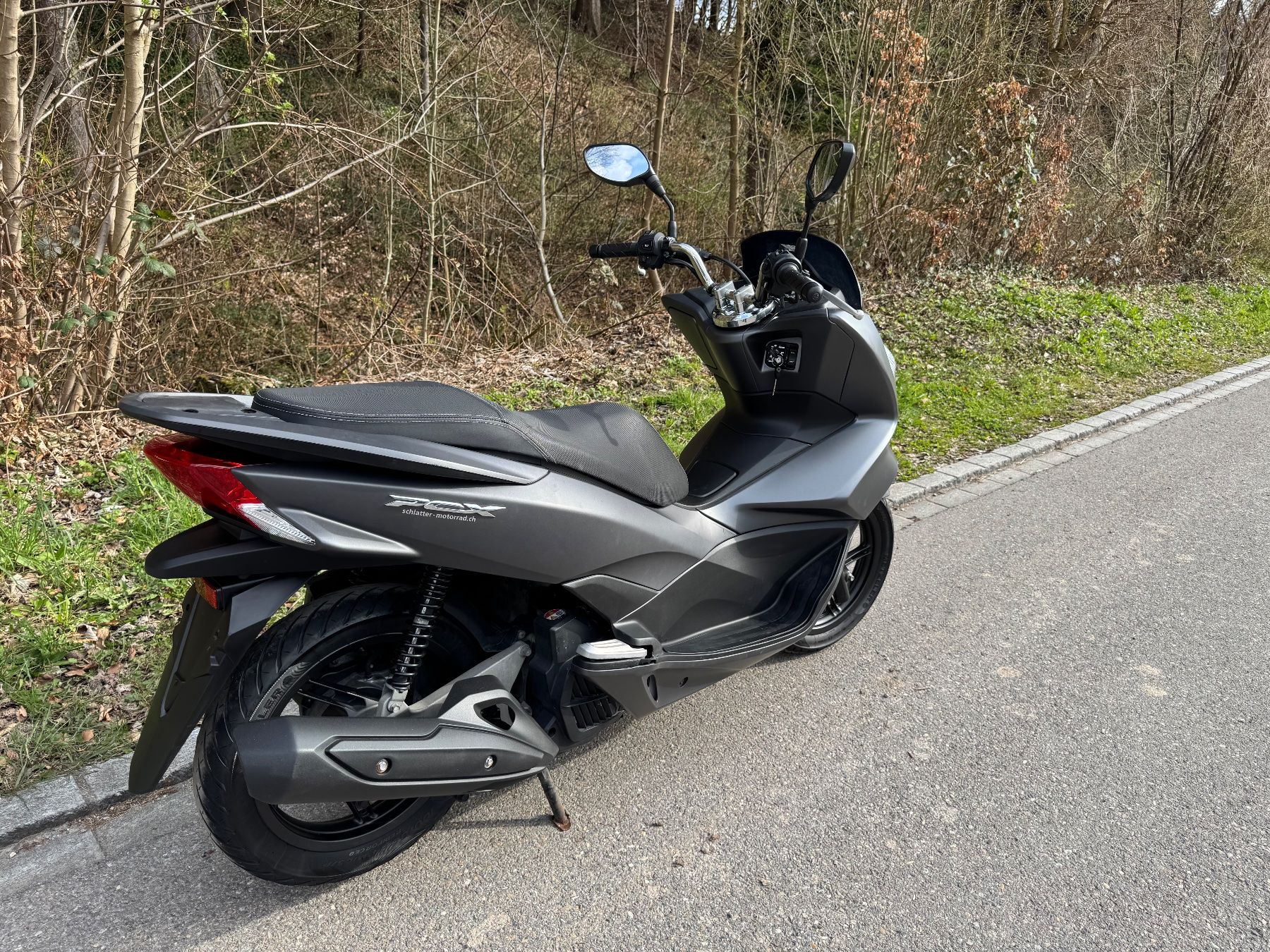 Honda Scooter: Honda Pcx 125 – Usato da Zürich venduto da Sparta365 4