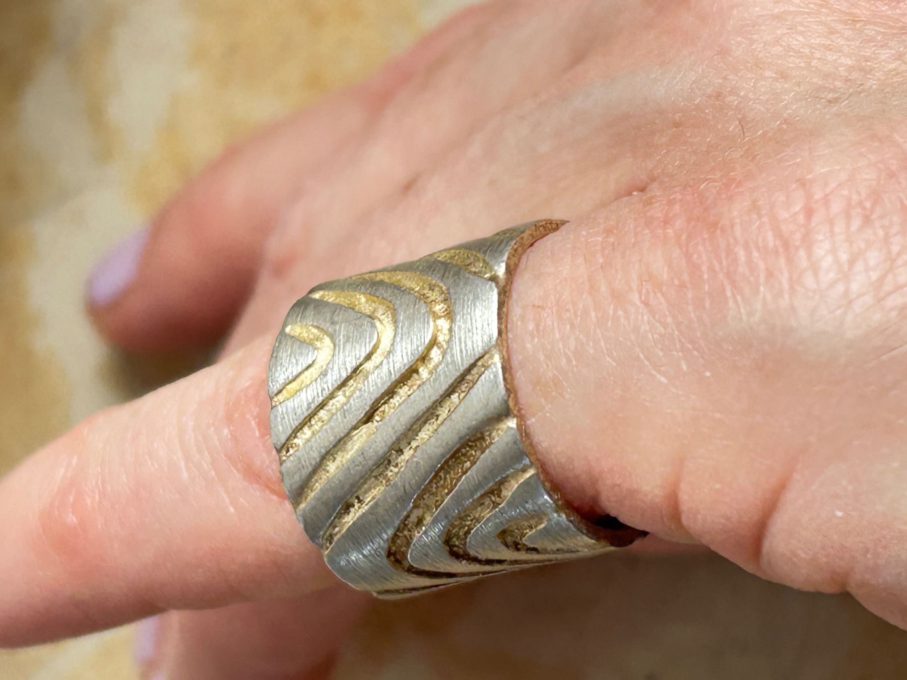 Anelli: Silber Ring Golden WAVES (52) – Usato da Laufen venduto da Bellebellezza 1