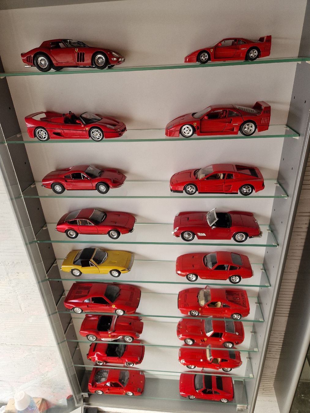 Ferrari Modellini d'auto: Modelle Auto Ferrari 🚗 – Usato da Arbon venduto da Mayak_Sound 5