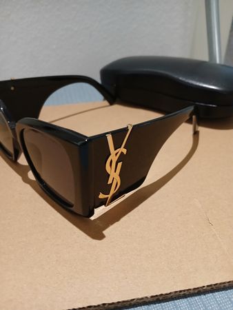 Yves saint Laurent Sunglasses