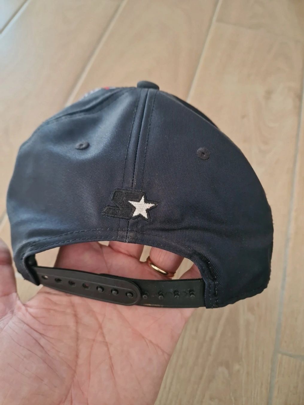 Copricapi, berretti & cappellini: Casquette Marcelo Burlon – Usato da Mont-sur-Lausanne venduto da Didinho 2