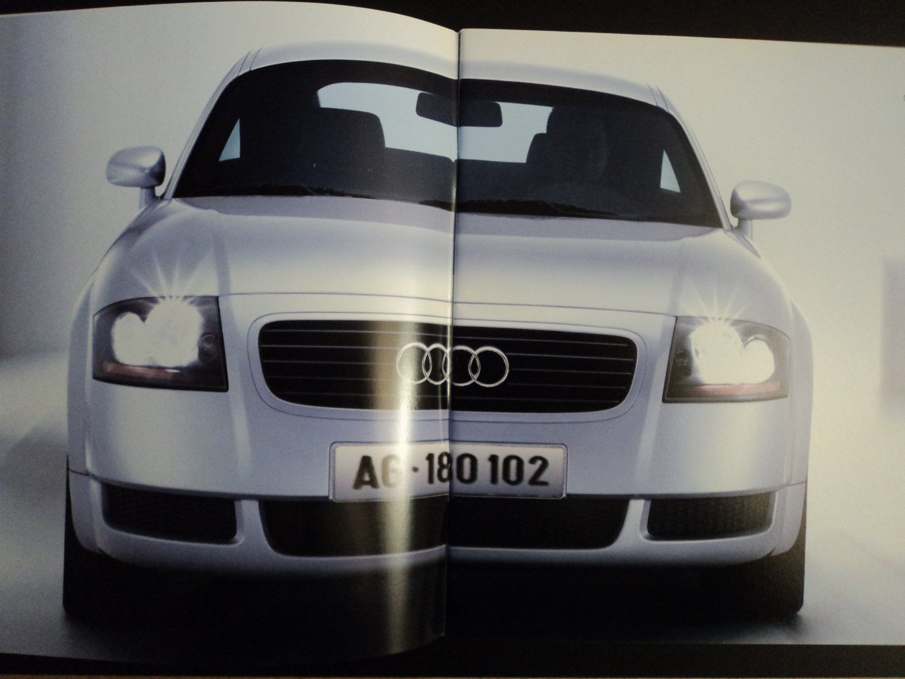 Audi Documenti: Prospekt Audi TT Coupé 1999 – Usato da Schwarzenburg venduto da modelCARama
