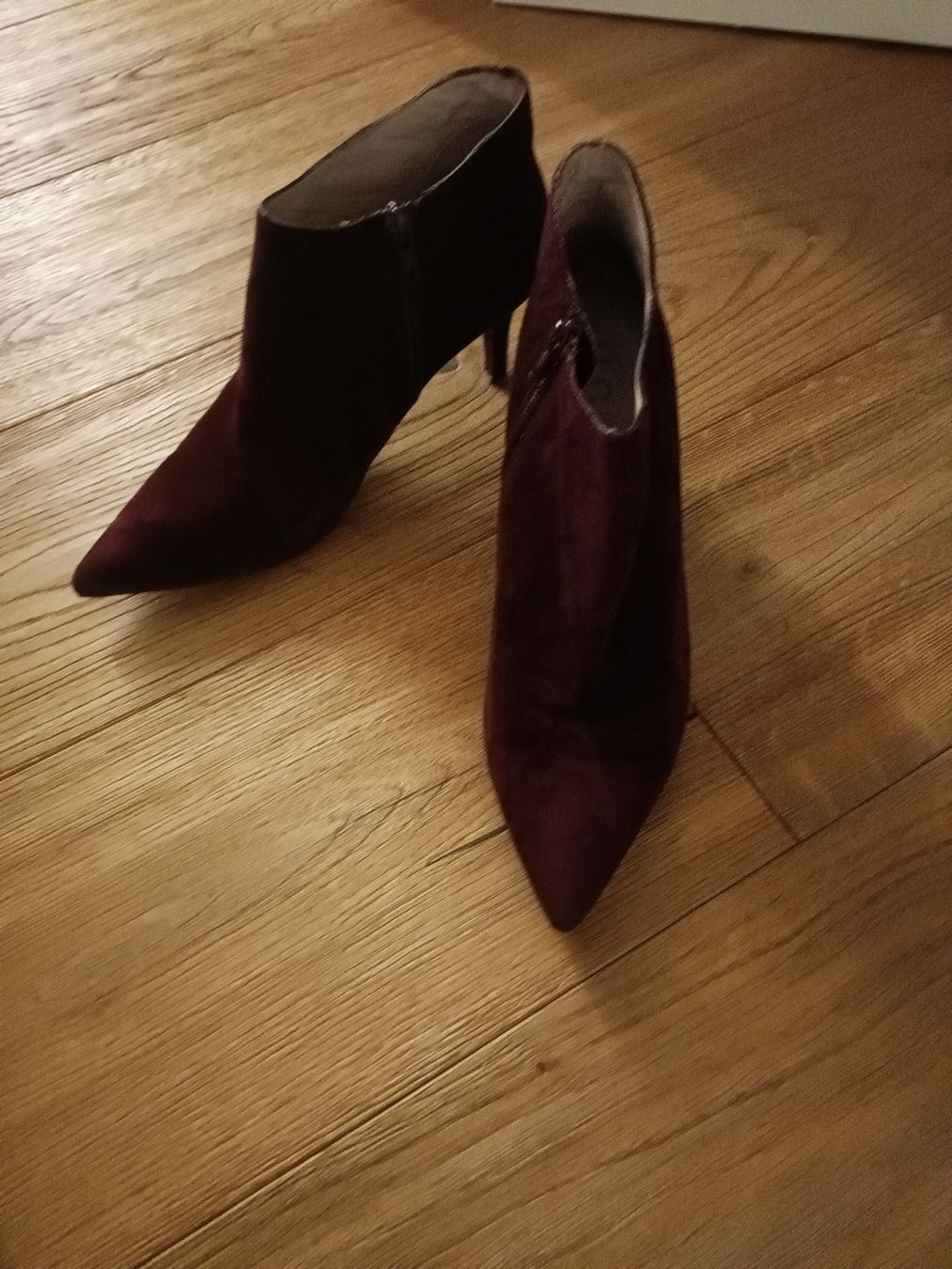 Unisa Damenschuhe: Stiefeletten – Gebraucht aus Attelwil von mike2882 1
