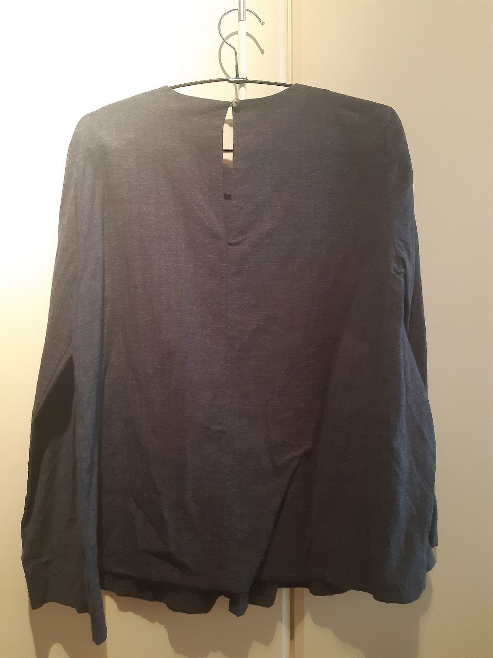 Stefanel Camicette: STEFANEL - Blouse bleue TS – Usato da Cressier - NE venduto da bloomydays 1
