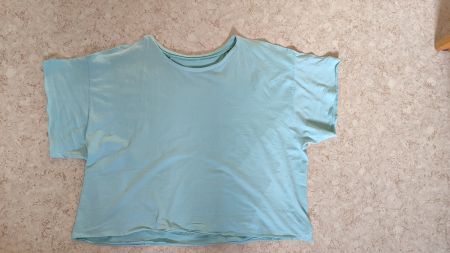 Trendige Fizzen CropTops, Handmade Gr.S-M NEU Set: 5 Stk.
