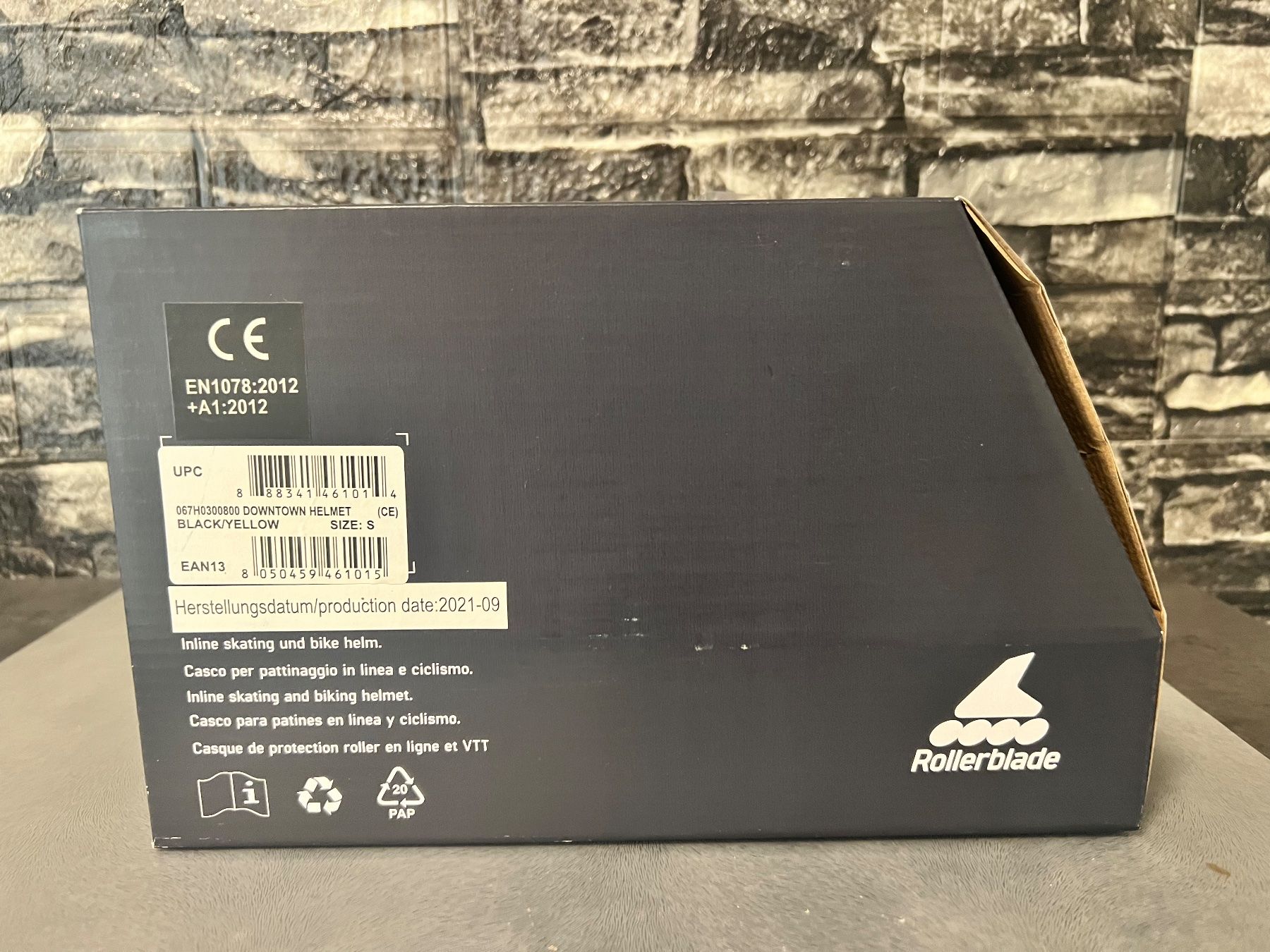 Caschi: Rollerblade Downtown 48 - 54 cm – Nuovo e nell'imballaggio originale da Bern venduto da No1e 6