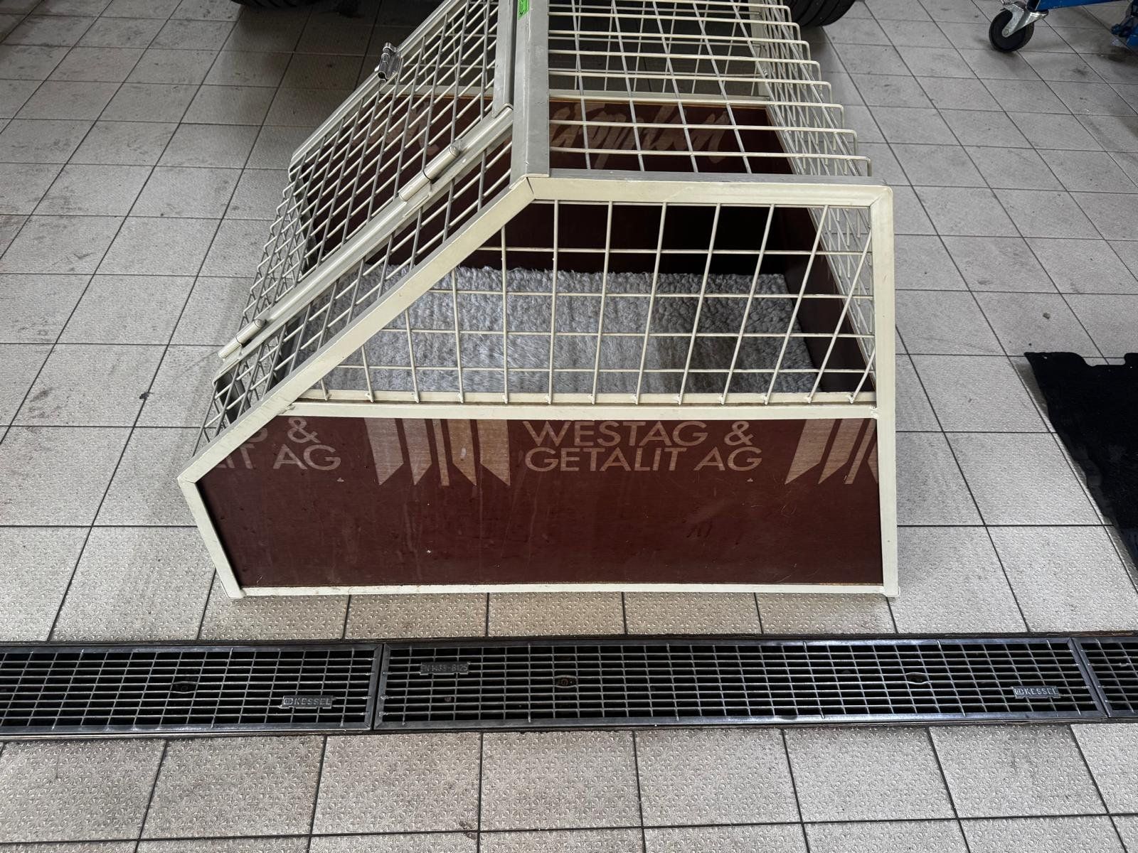 Meiko Cages, transport & sécurité: Transportbox Hund Metall Drahtgitter – D'occasion à Gebenstorf par Pickup8 5