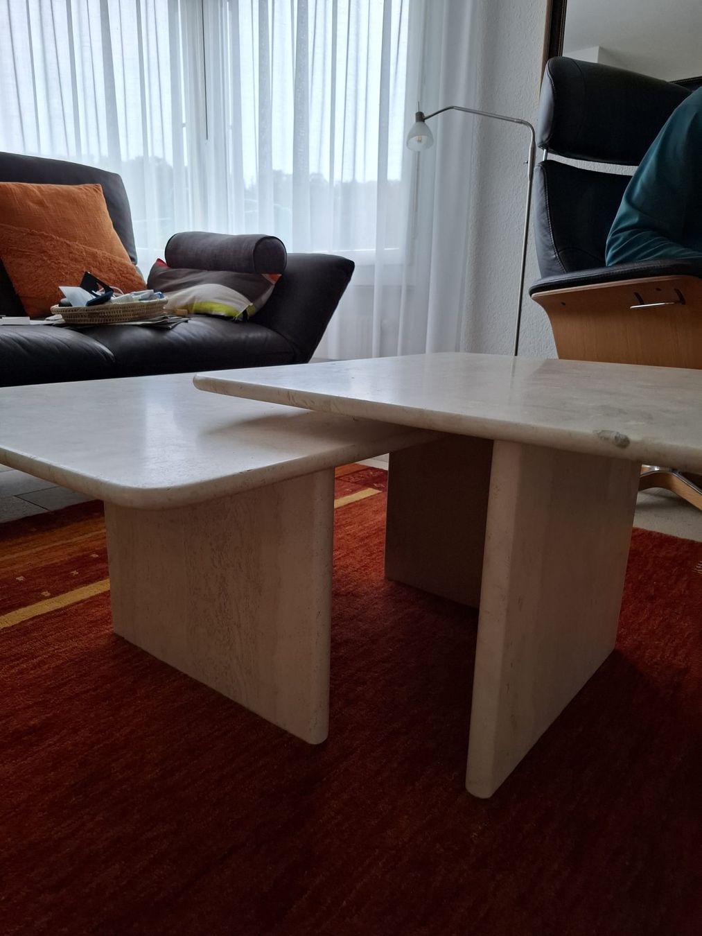 Tische: 3 Travertintischchen – Gebraucht aus Buus von Nambo 1