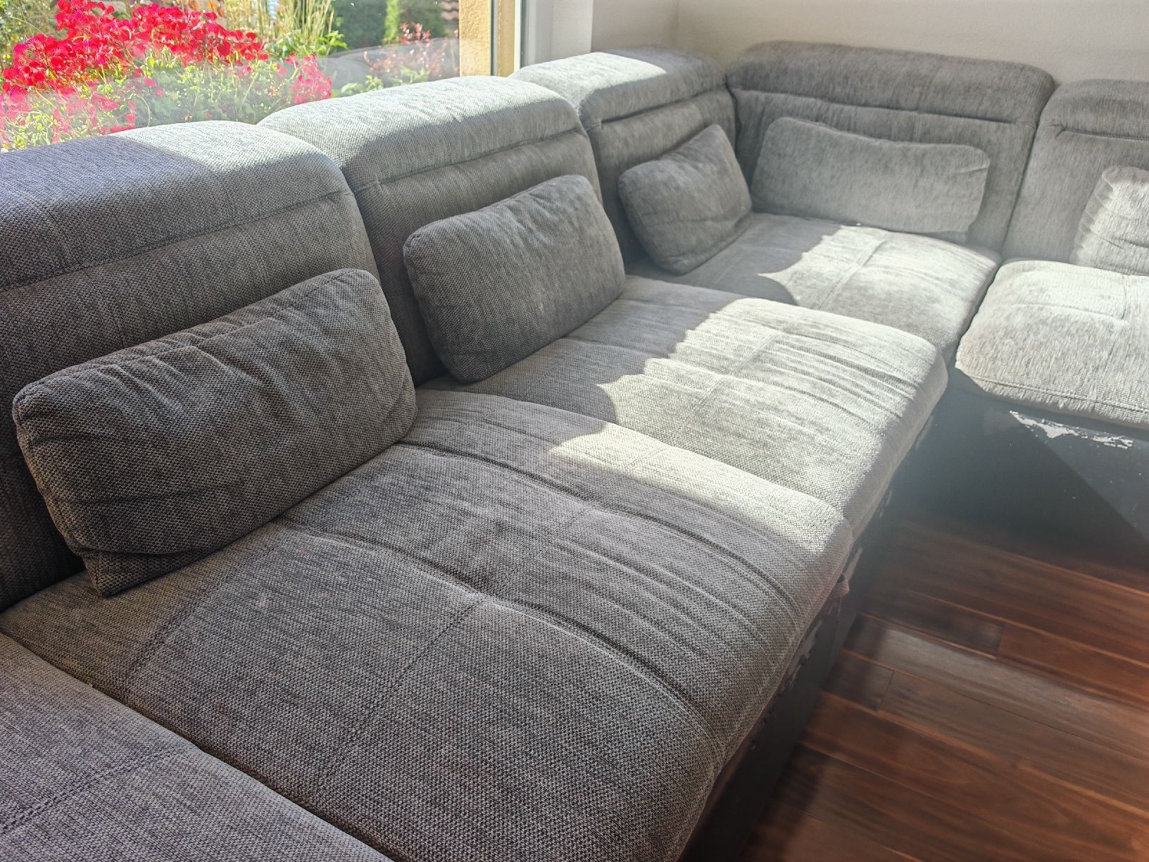 Sofas: Ecksofa zu verschenken  – Gebraucht aus Tscherlach von Be_Ricardo 7