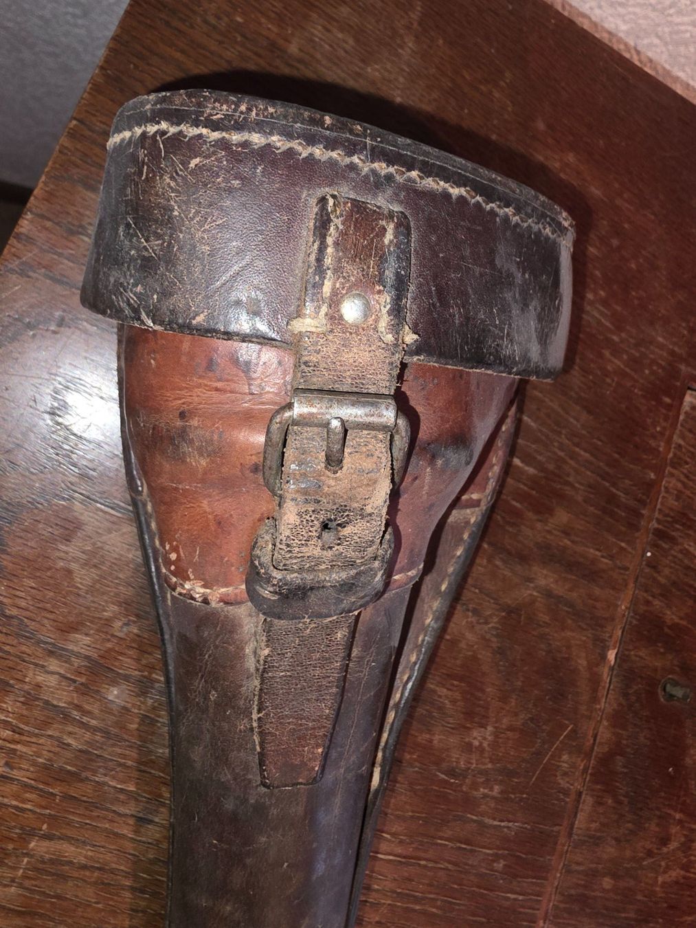 Schweizer Armee Borse: Ledertasche  CH Armee   Nr. 307 – Usato da Obermumpf venduto da oiskypoisky 9