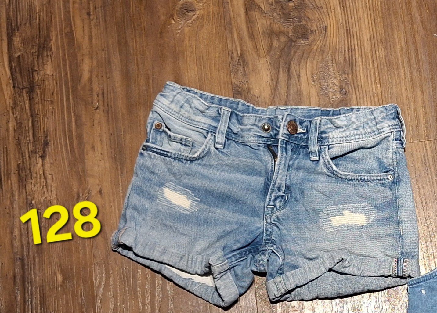 Pantaloni: kurze Hosen, Gr. 128 – Usato da Morschach venduto da son_8fqy