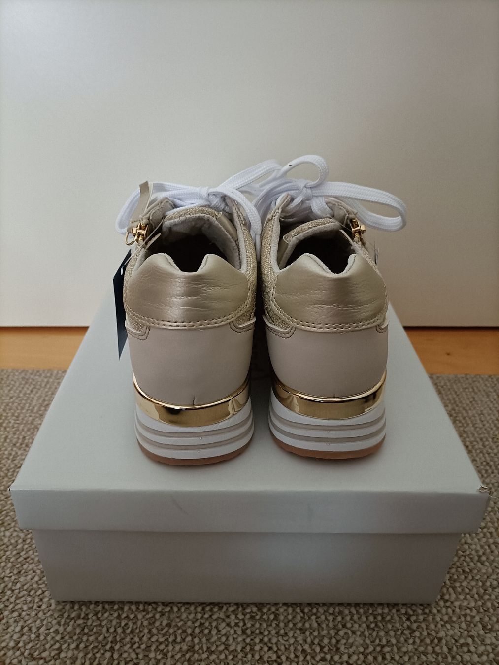 Graceland Scarpe da donna: Sneakers in Grösse 37, NEU! – Nuovo e nell'imballaggio originale da Wil SG venduto da MissMillie71 3