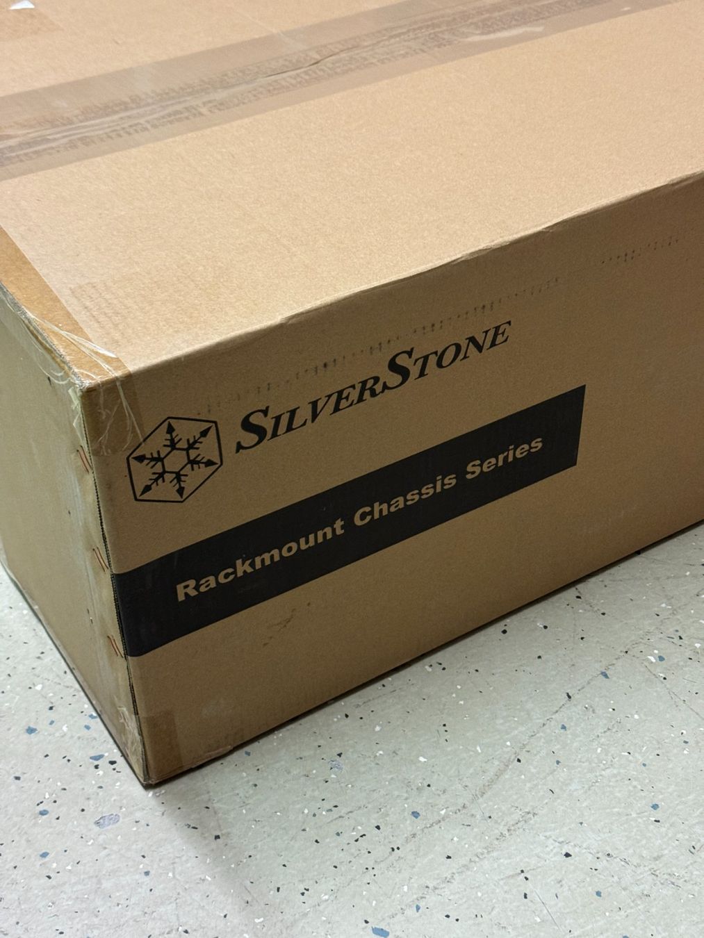 Custodie: SILVERSTONE Gehäuse RM45-360 – Nuovo (secondo la descrizione) da Basel venduto da Archi40 5