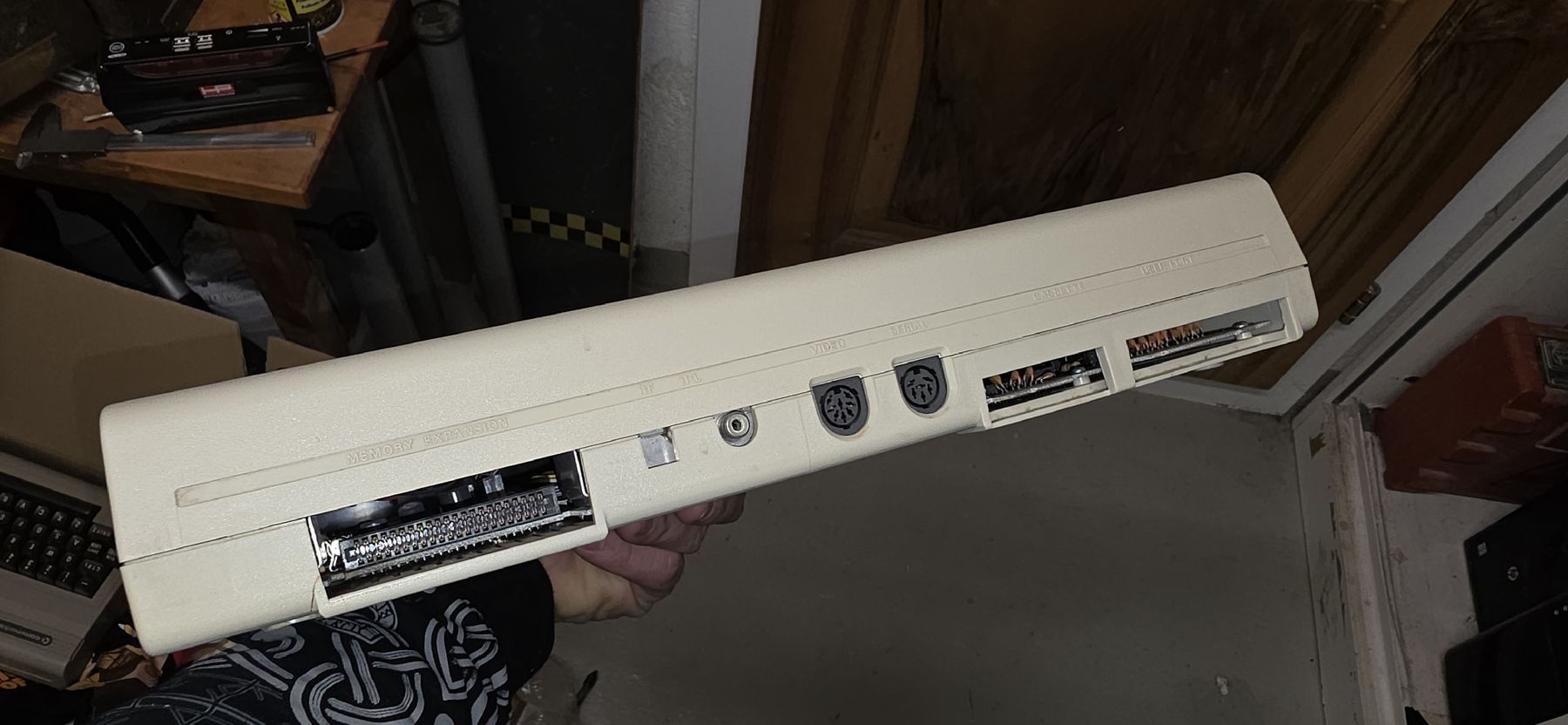 Commodore PCs: Commodore 64 Heimcomputer Retro Klassiker guter Zustand – Gebraucht aus Bäretswil von Baeriguy 1