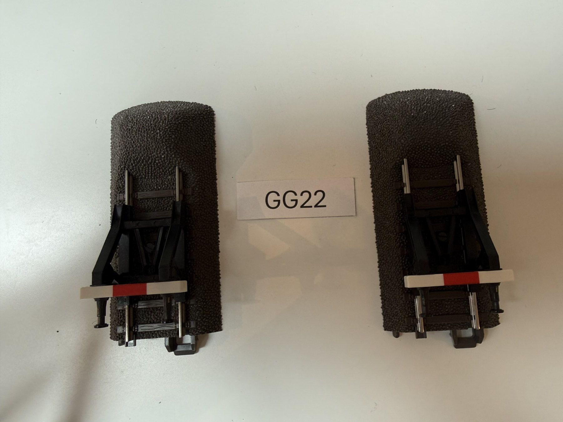 Märklin Modellini di ferrovie: 2 Stück Märklin Prellbock 24977 – Usato da Rottenschwil venduto da master007pc