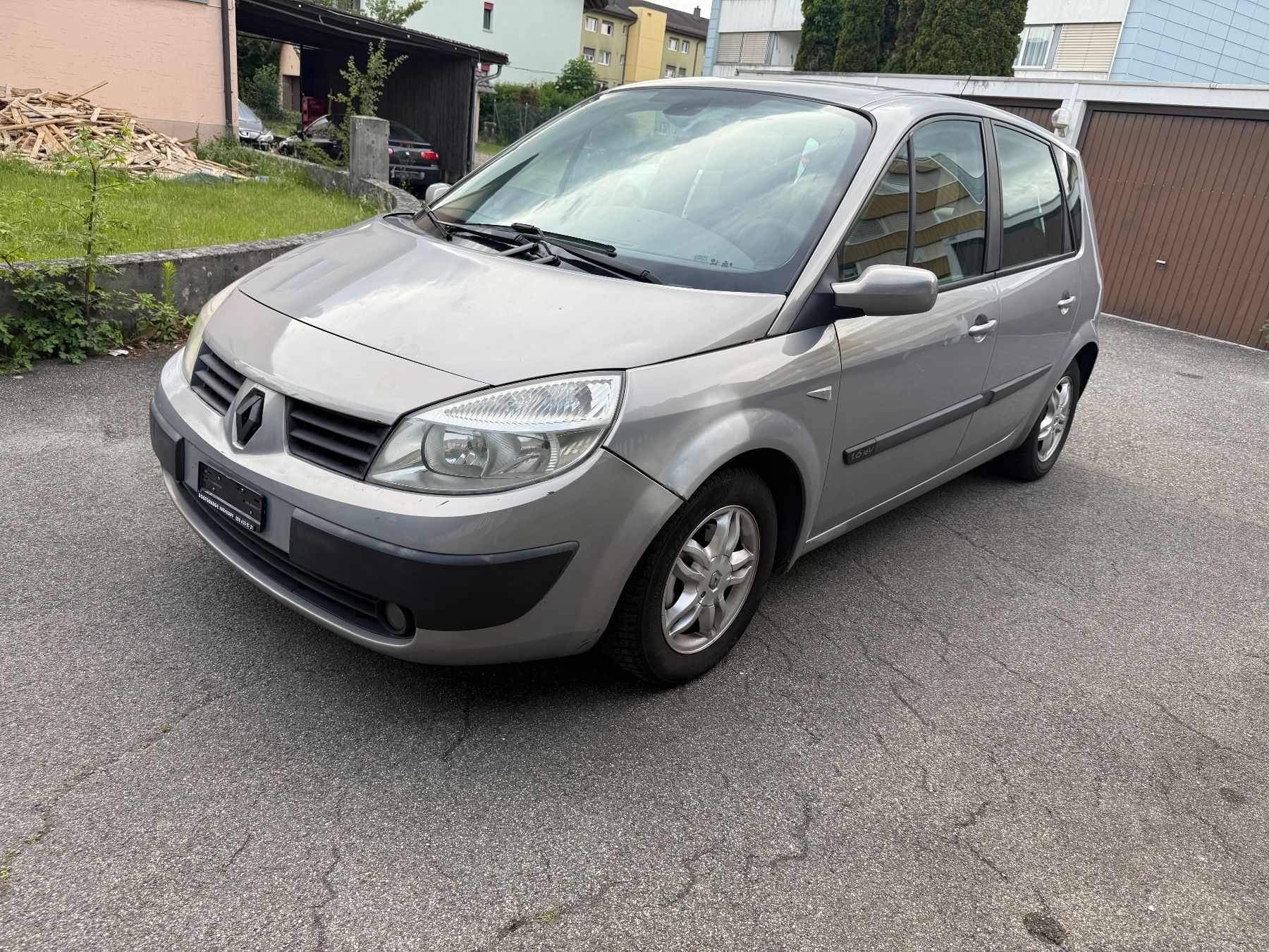Renault Automobili: Renault Megane Scenic 1.6 Ab MFK – Usato da Gerlafingen venduto da Caki007