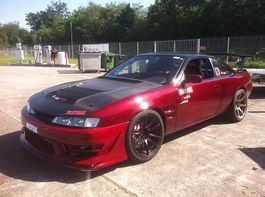 Nissan Silvia 200SX S14 1995 Rennwagen mit Tomei Motor