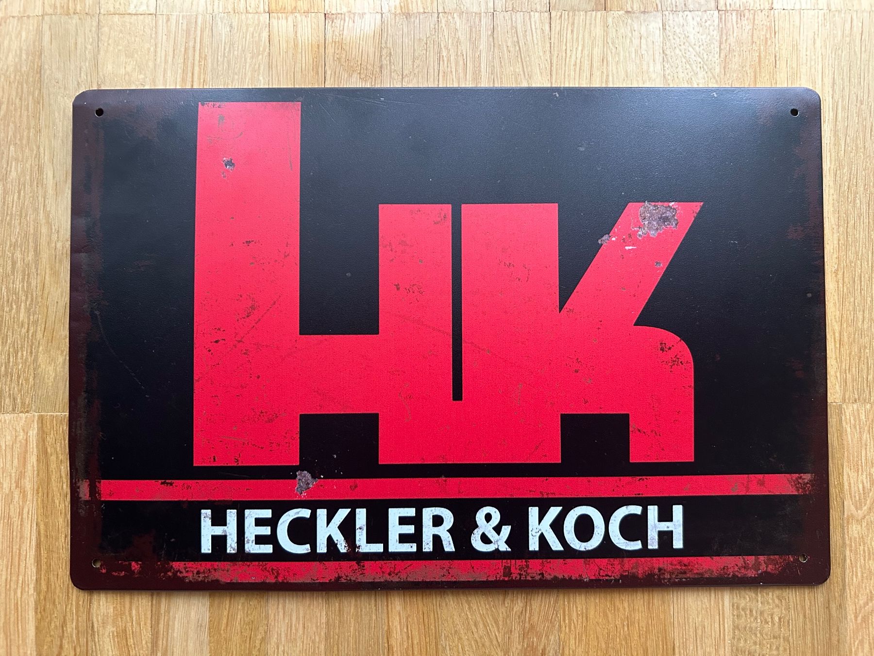 Schweizer Armee Insegne: Blechschild Heckler und Koch Waffen – Usato da Hausen am Albis venduto da MACV62