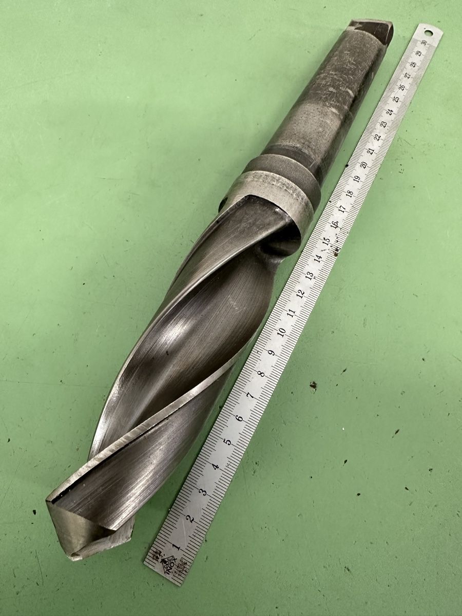 Tutti gli attrezzi: Bohrer, drill bit, Ø37.8 mm MK4 – Usato da Aarberg venduto da SNMachines