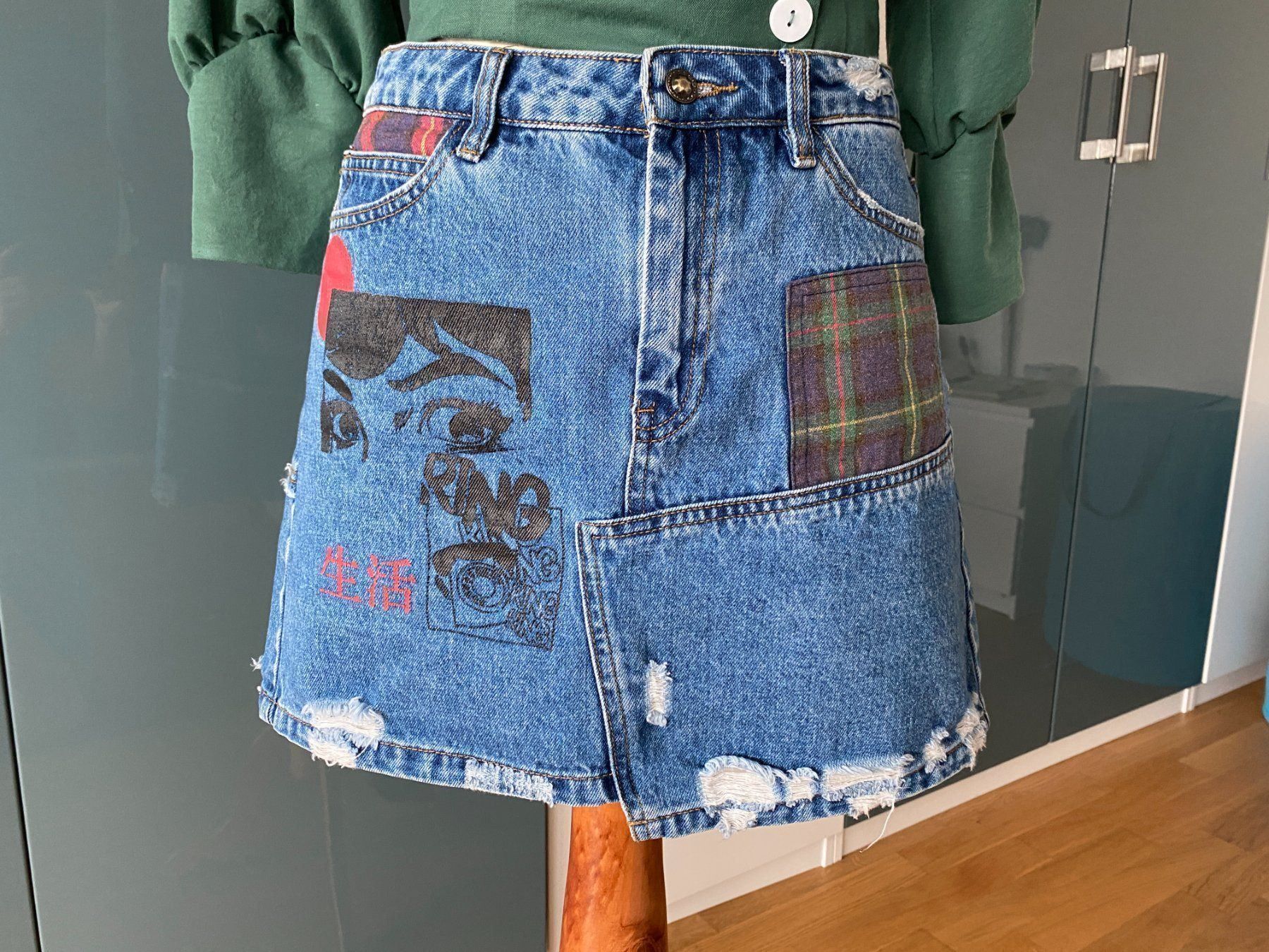 Desigual Gonne: Desigual Jean Rock Damen Grosse 28 – Usato da Duebendorf venduto da Alexandertreyer 2
