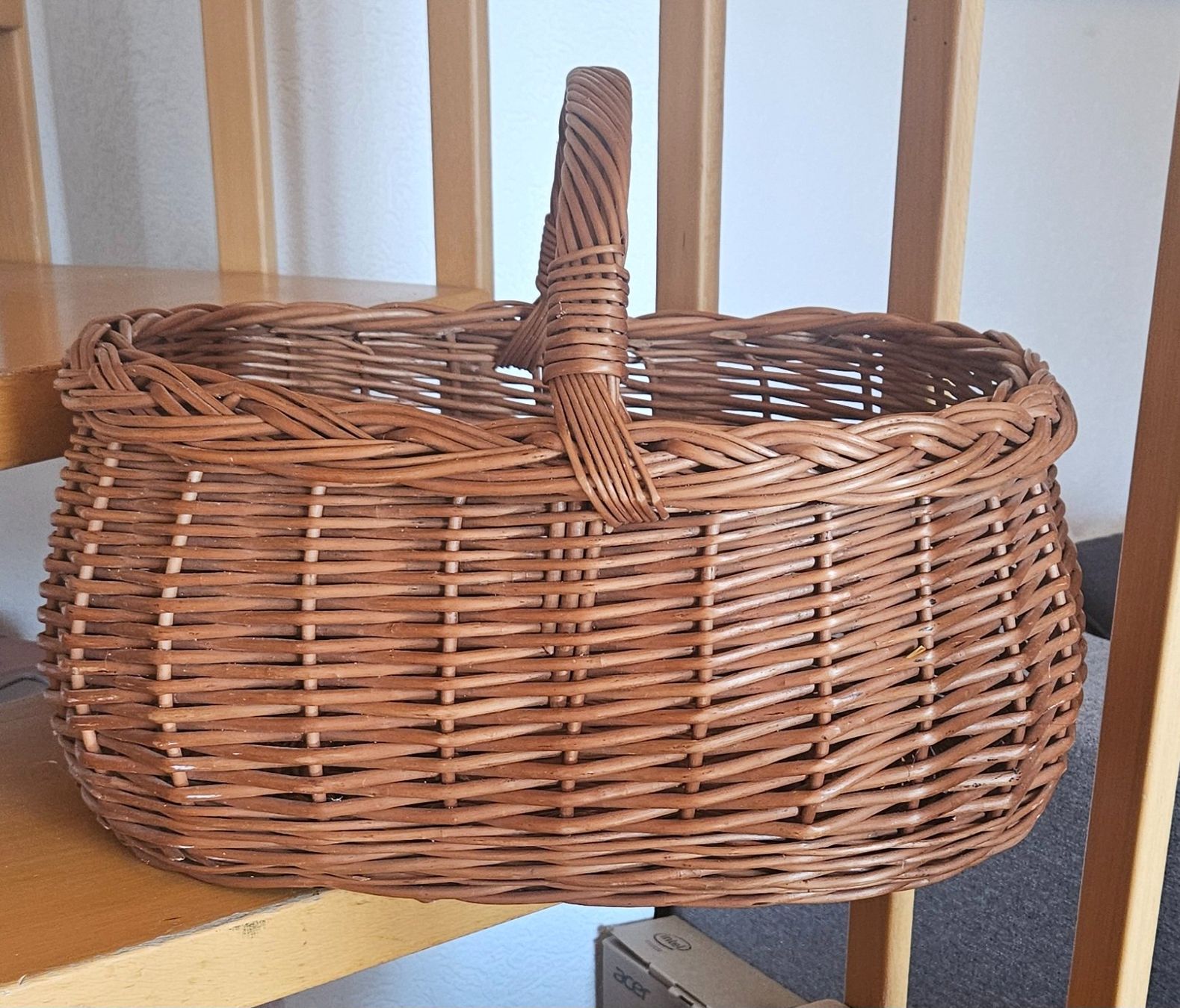 Sonstiges für Haushalt & Wohnen: Korbflechtwaren Korb oval mit Henkel – Gebraucht aus Niederbipp von Bea. 3