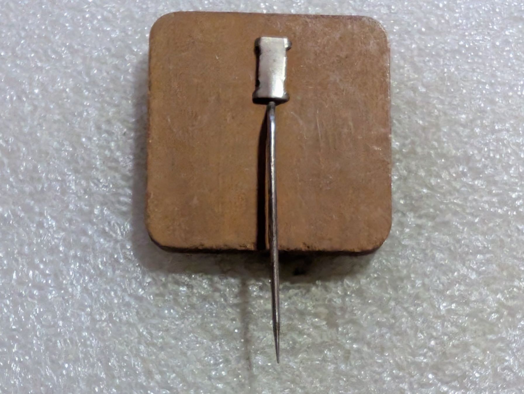 Placchette & Badge: Ansteckpin 150: – Usato da Oppligen venduto da Pin-Fall-Shop 1