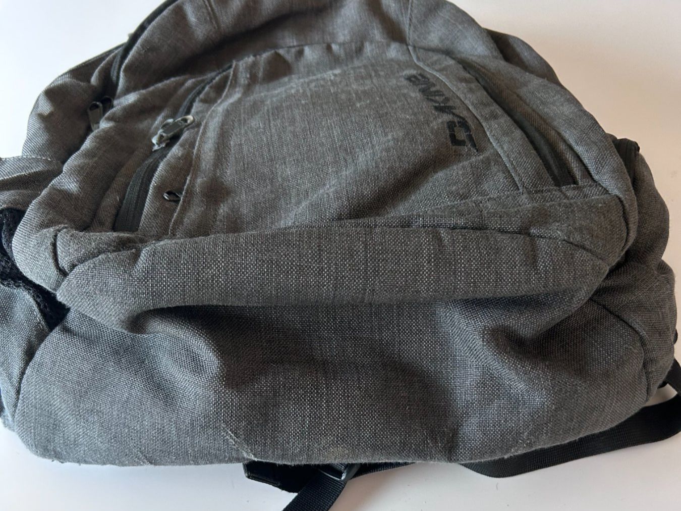Dakine Zaini: Dakine Backpack – Usato da St. Gallen venduto da look-twice 4
