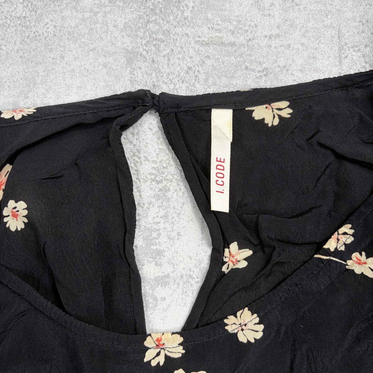 Vestiti: Robe courte I.CODE Noire Fleurie - Taille 34 – Nuovo (secondo la descrizione) da Hauterive NE venduto da Leo_o 1