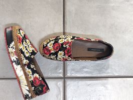 Dolce & Gabbana Espadrilles mit Blumen Gr. 39